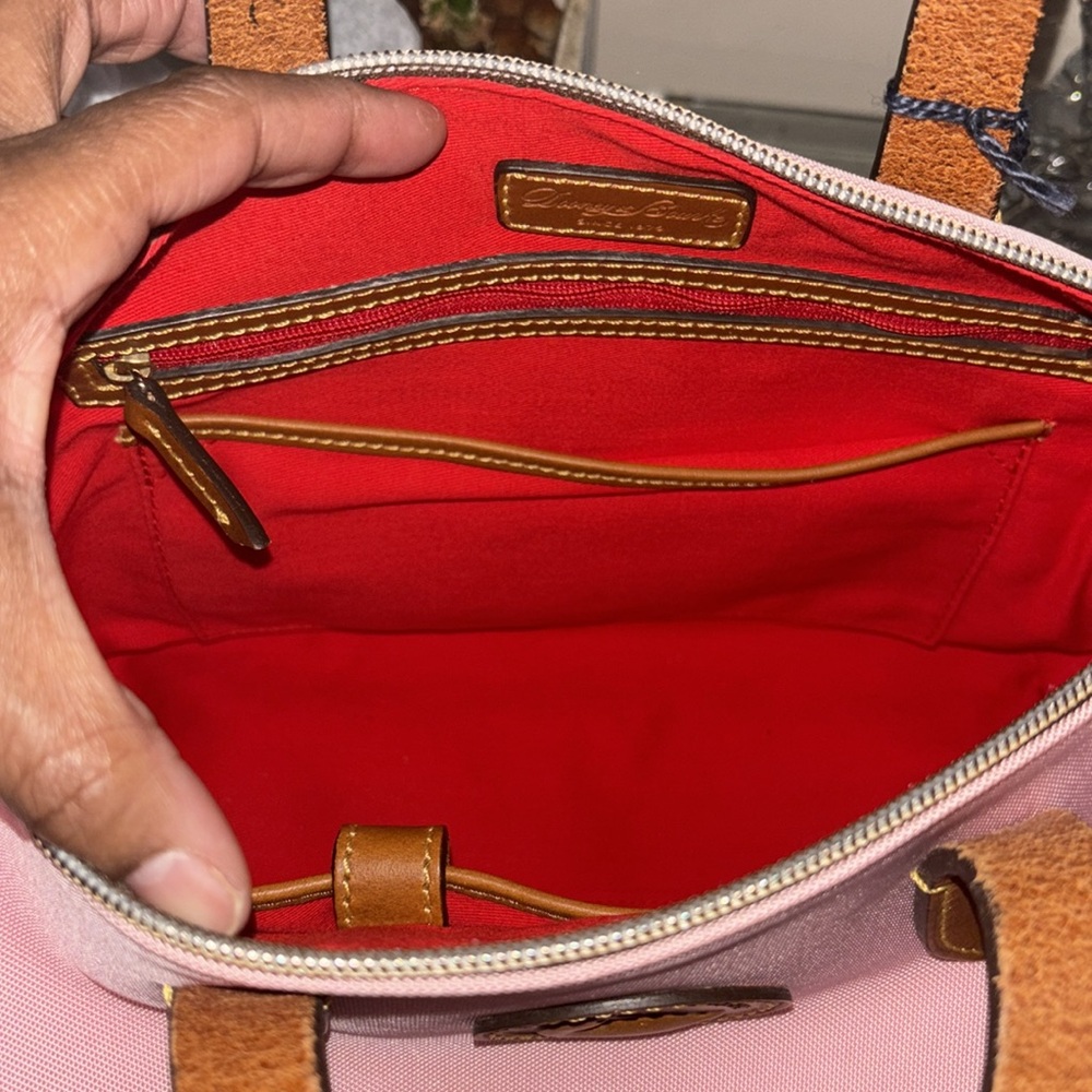 COPY - Dooney & Bourke pink - Picture 3 of 6